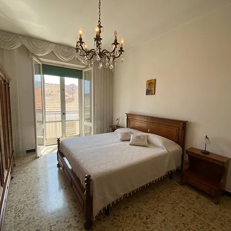 Ampio Vista Mare Per 6 Persone * Albenga