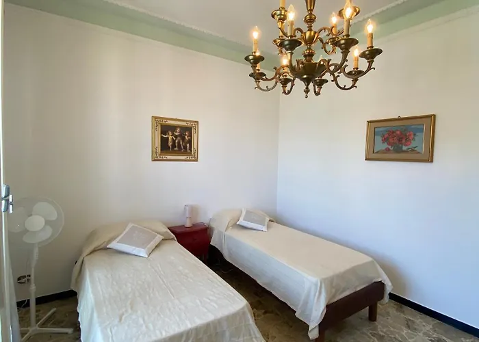 Ampio Vista Mare Per 6 Persone 阿尔本加